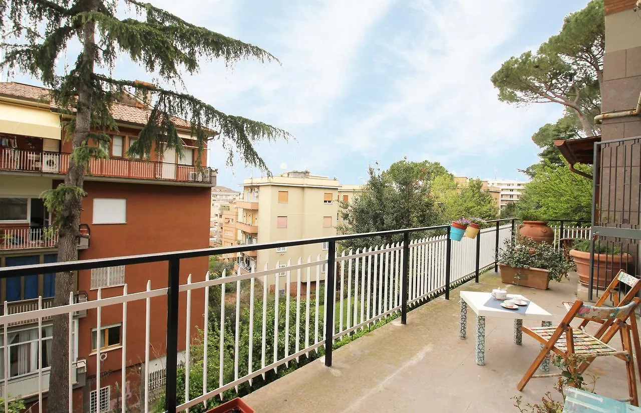 Elegant Terrace Home Near St. Peter Rome 0*,  Italy