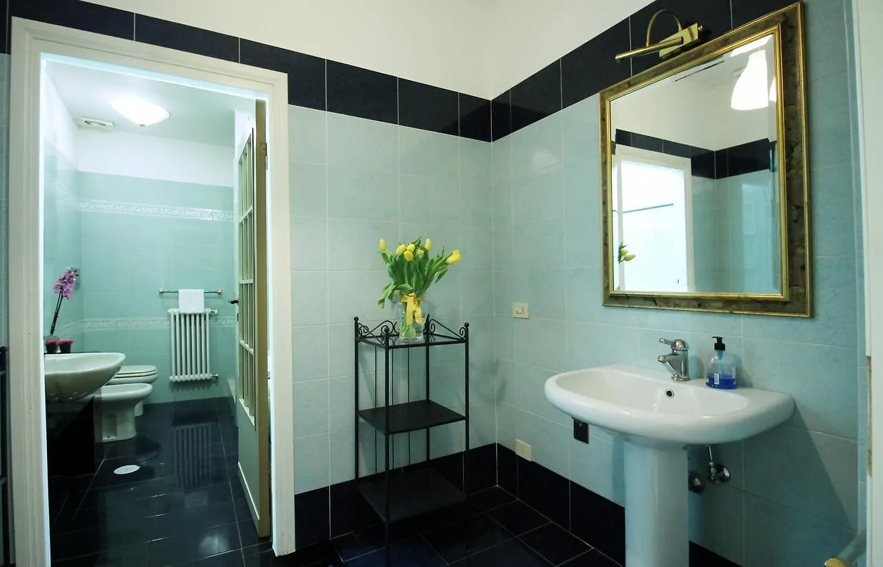 Elegant Terrace Home Near St. Peter Rome