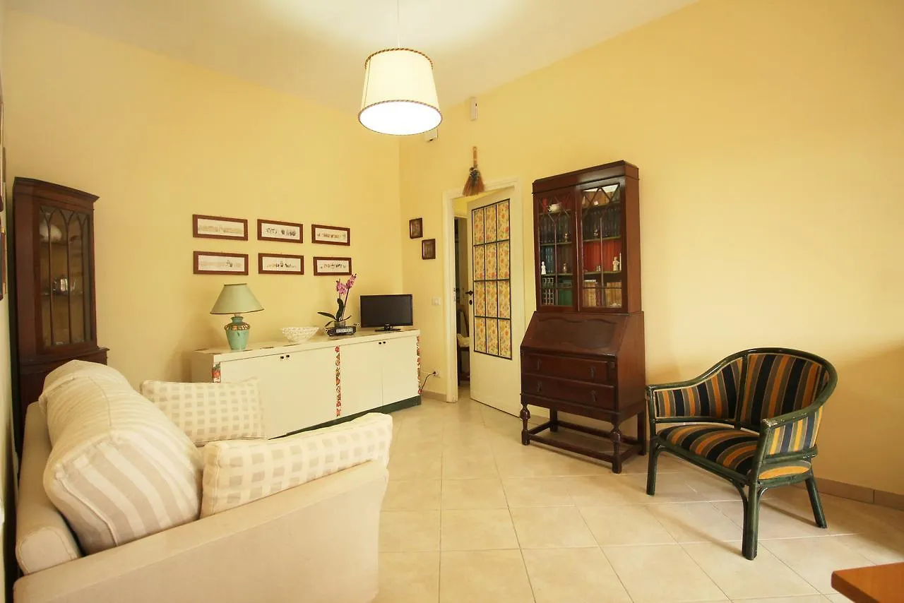 Elegant Terrace Home Near St. Peter Rome 0*,  Italy